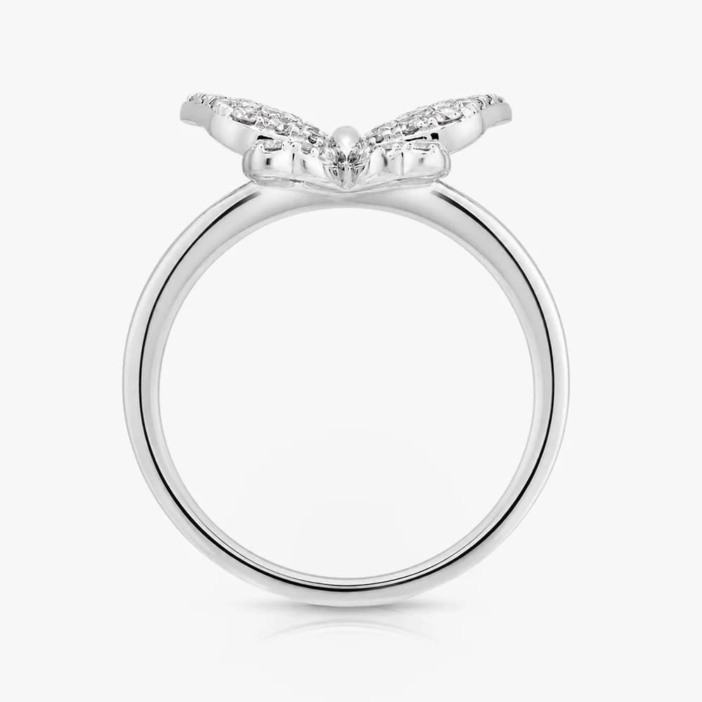 Amoura's Bold Butterfly Diamond Ring — image 3