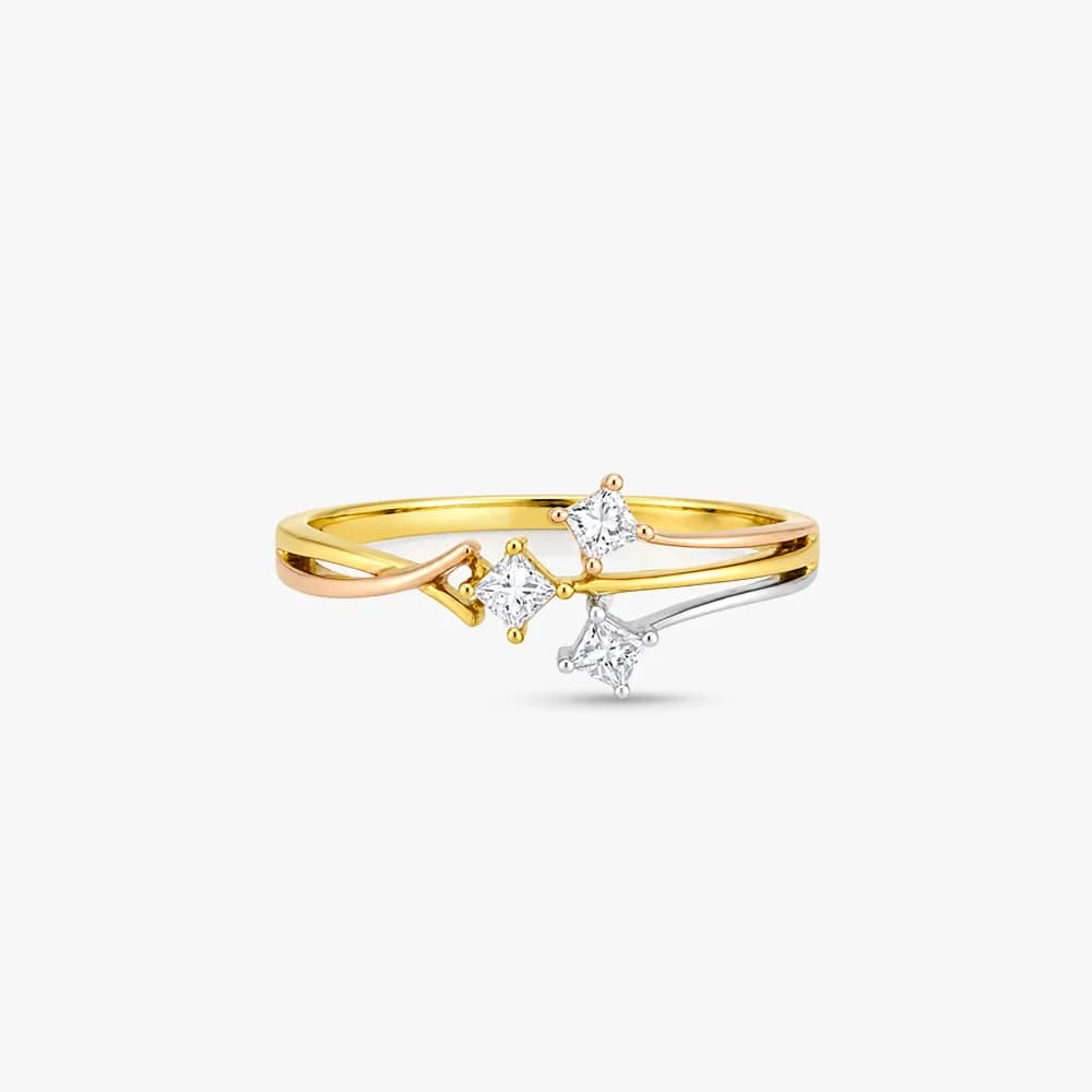 Starlight Trail Diamond Ring — image 3