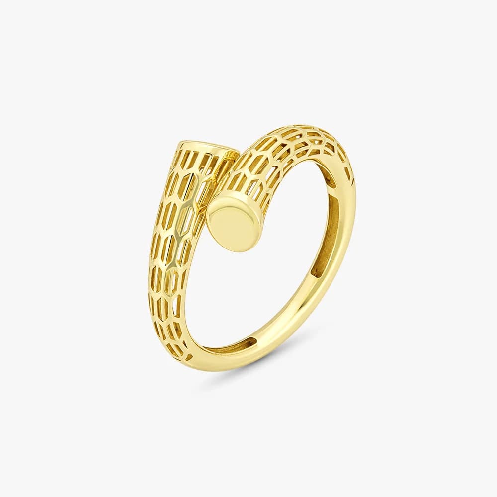 Sculpted Elegance Gold Ring — image 2