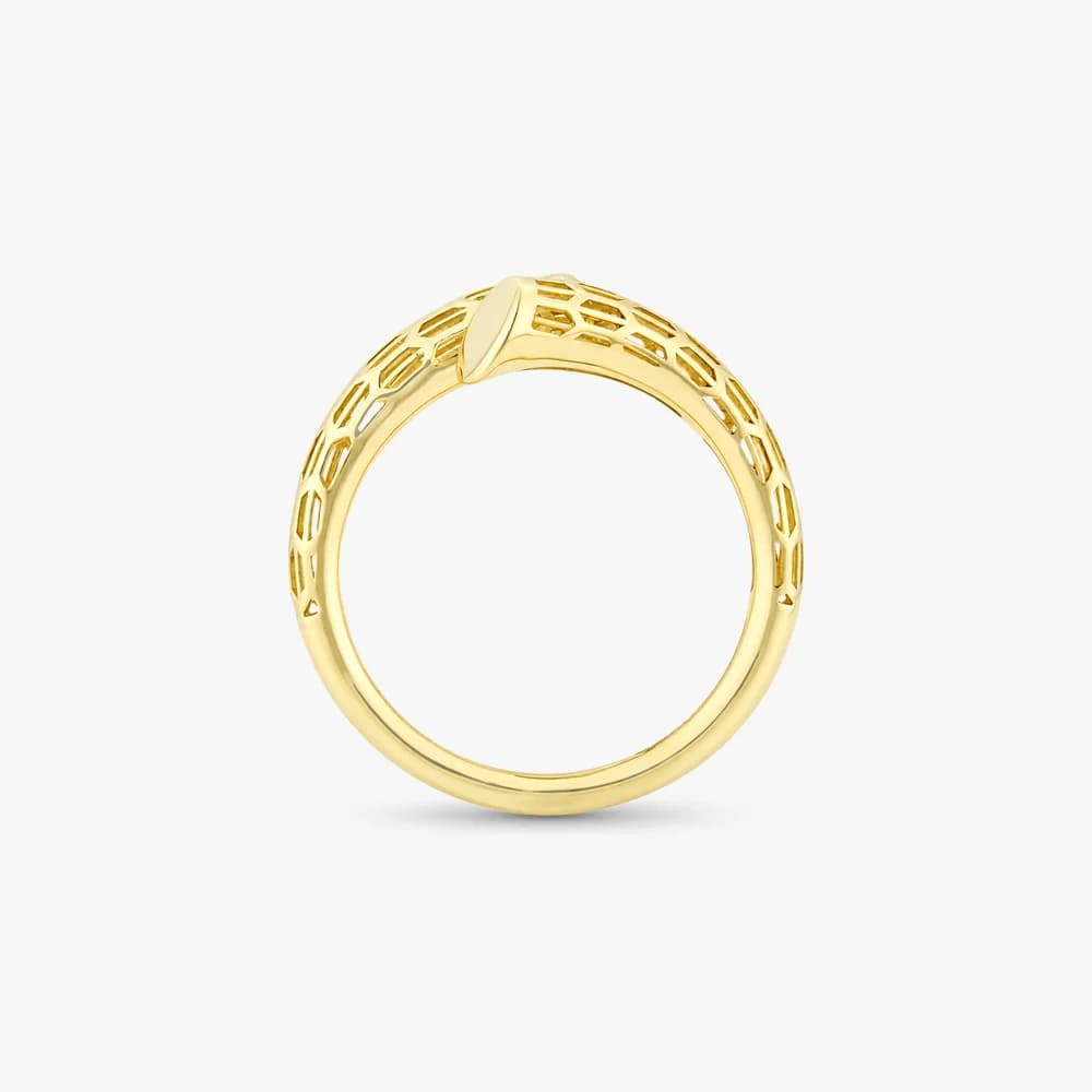 Sculpted Elegance Gold Ring — image 4