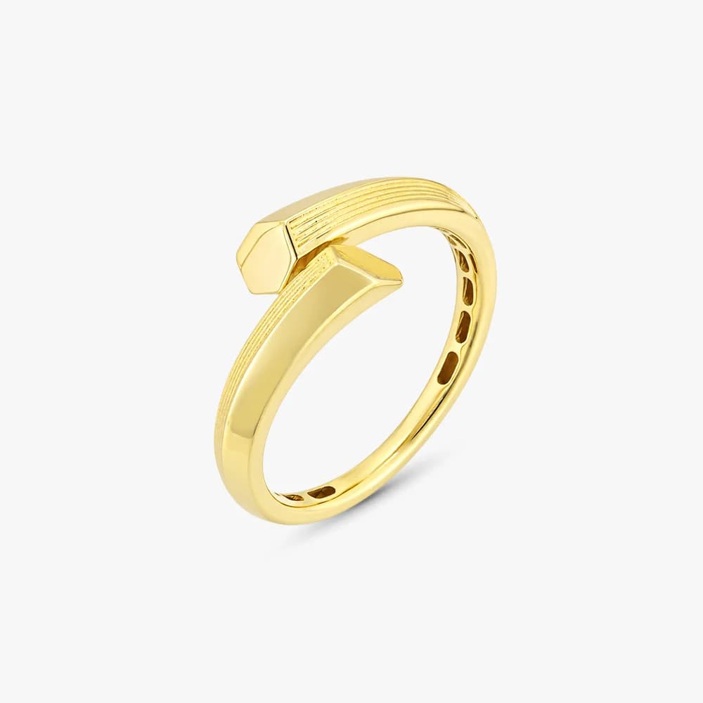 Sleek Twist Gold Ring — image 1