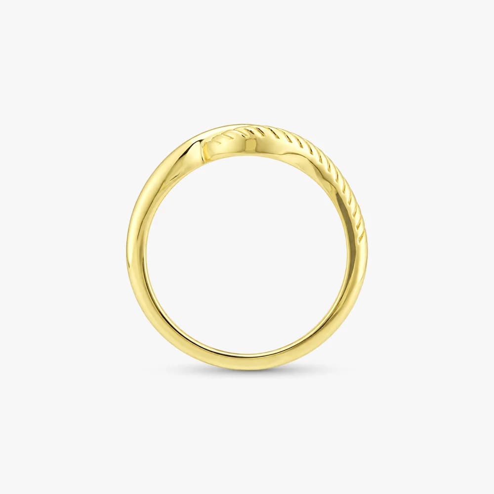 Sculpted Loop Gold Ring — image 4