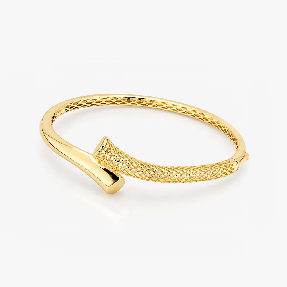 Modern Mesh Gold Oval Bracelet — image 2