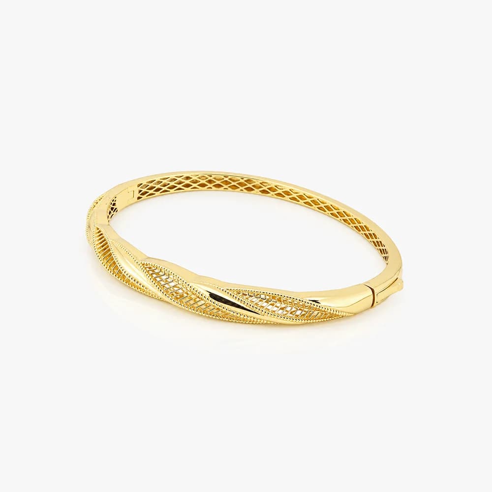 Wave Entwine Gold Oval Bracelet — image 2