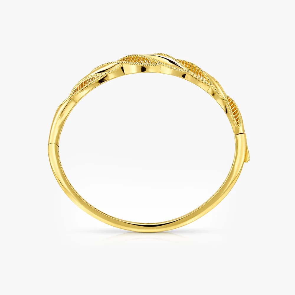 Wave Entwine Gold Oval Bracelet — image 3