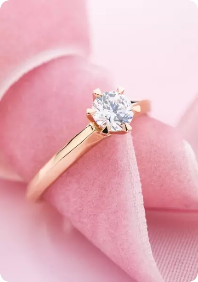 Lace woven emerald heart and diamond ring – ARAYA Fine Jewelry